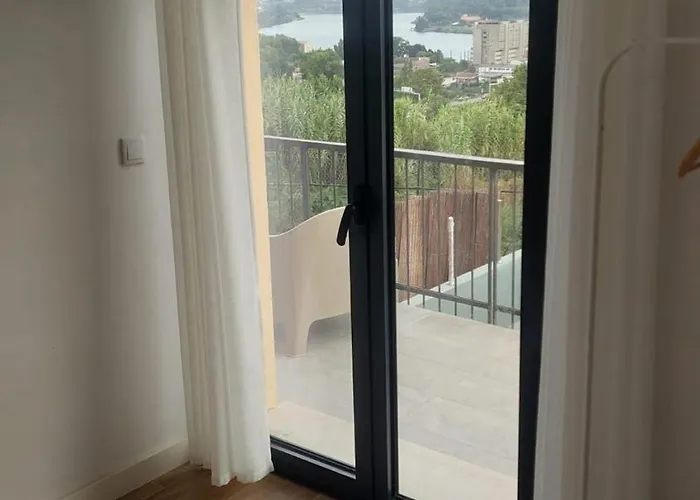 River View Tmb Station House Apartman *