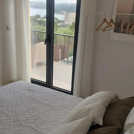 Apartman River View Tmb Station House *