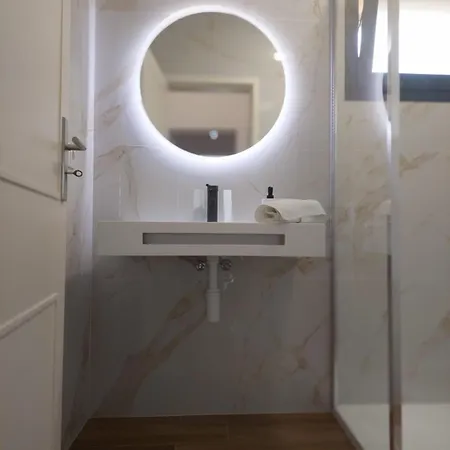 River View Tmb Station House פורטו